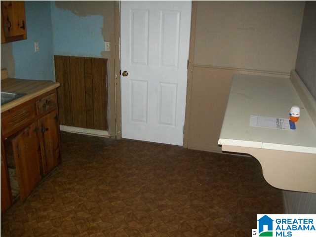 128 26th Avenue Northwest Center Point, AL 35215 - Photo 10 of 23