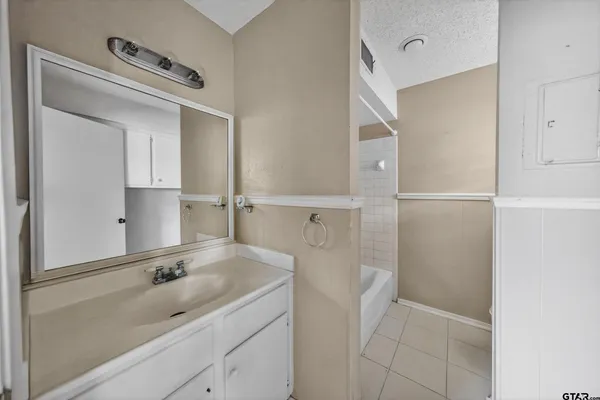$1,450 | 4304 Edinburgh Drive, Tyler, TX 75703