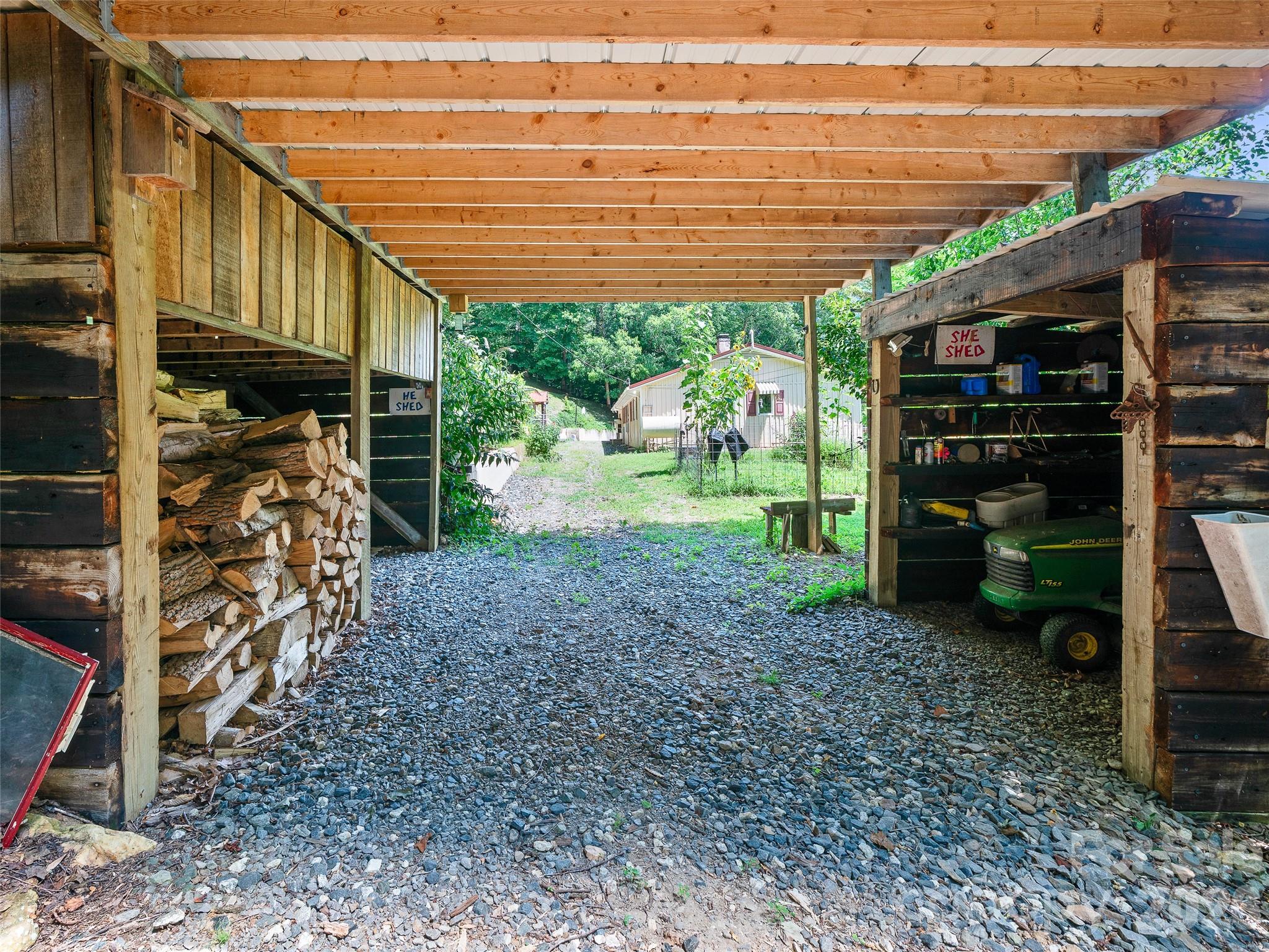 1065 Upper Pig Pen Road Green Mountain, NC 28740 - Photo 27 of 39