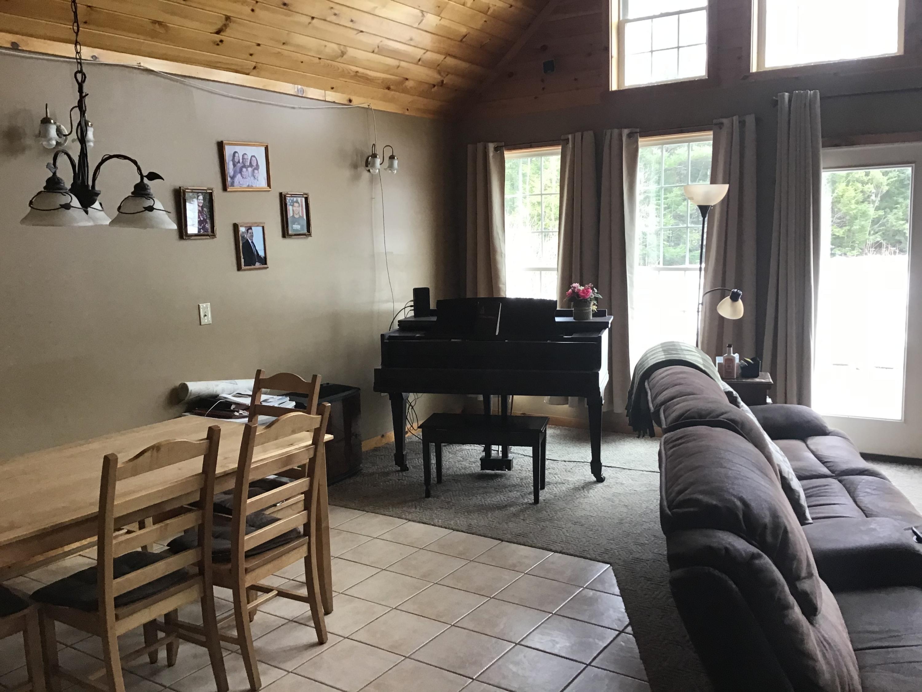 84 Bush Road Clinton, ME 04927 - Photo 6 of 23 Dining