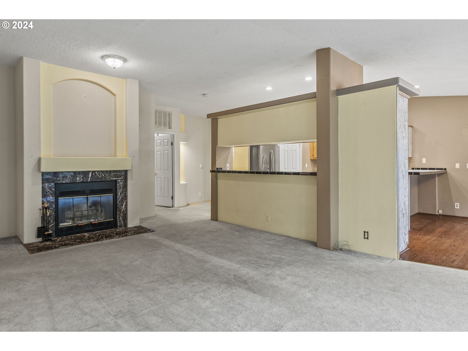 400 Lapham Road Toutle, WA 98649 - Photo 9 of 37 a view of a livingroom with a fireplace