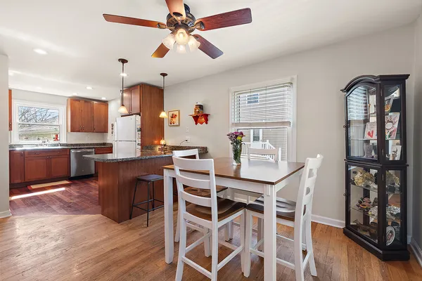 $285,000 | 6613 Glenview Drive, Tinley Park, IL 60477