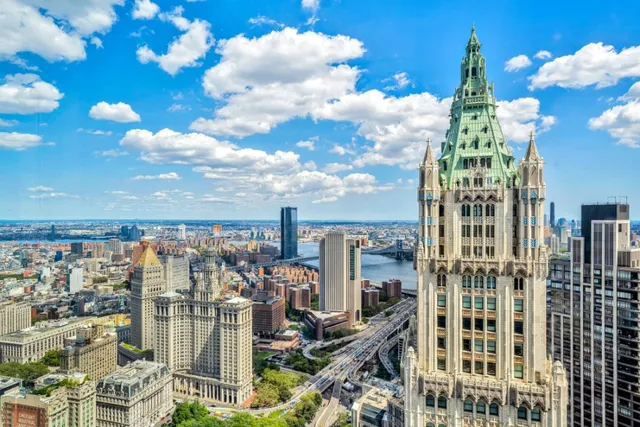 $28,950 | 30 Park Place, Unit 67B | TriBeCa