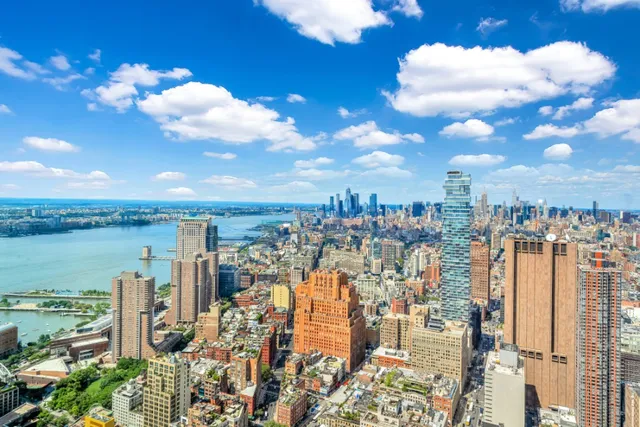 $28,950 | 30 Park Place, Unit 67B | TriBeCa