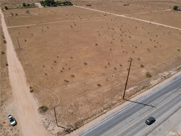 $450,000 | 0 Bear Valley Road, Apple Valley, CA 92307