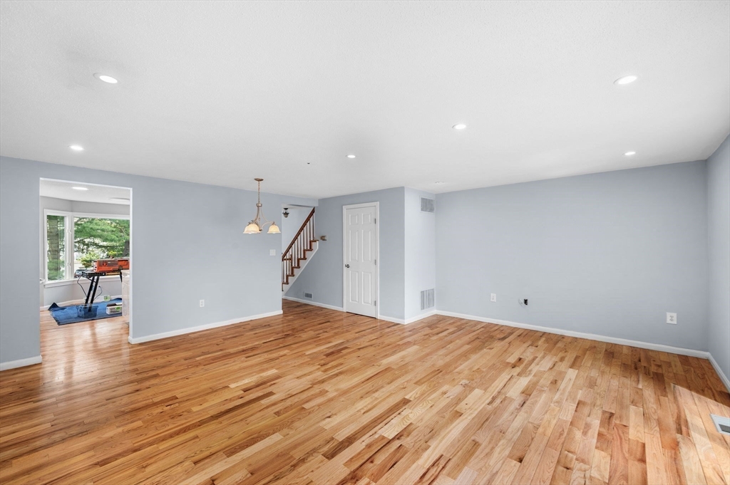 45 Abington Road, Unit 45 Danvers, MA 01923 - Photo 12 of 35