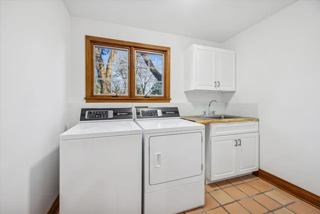 $1,375,000 | 2266 Pebble Creek Drive, Lisle, IL 60532