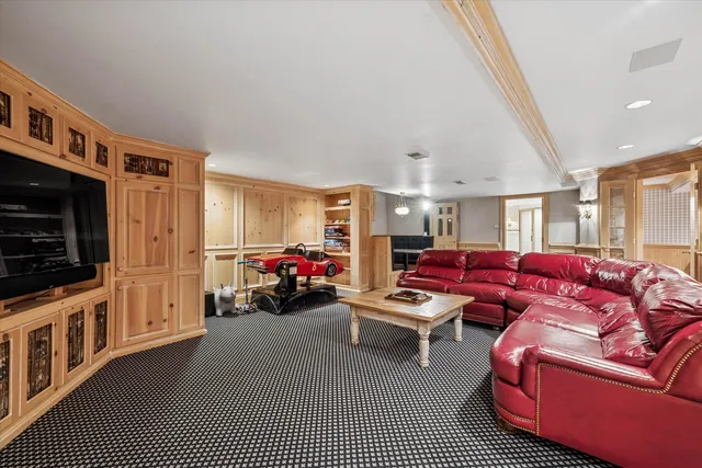 $1,375,000 | 2266 Pebble Creek Drive, Lisle, IL 60532