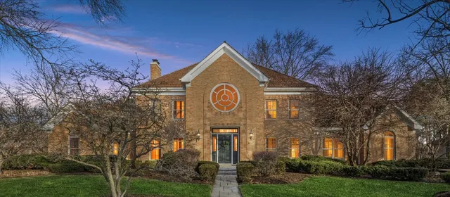 $1,375,000 | 2266 Pebble Creek Drive, Lisle, IL 60532