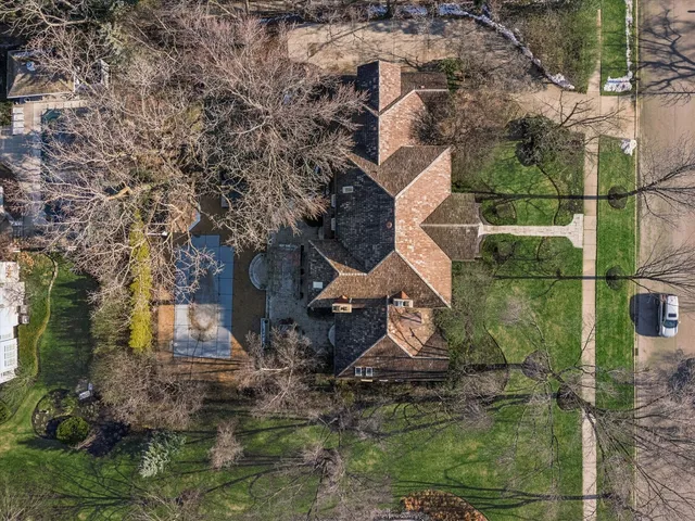 $1,375,000 | 2266 Pebble Creek Drive, Lisle, IL 60532