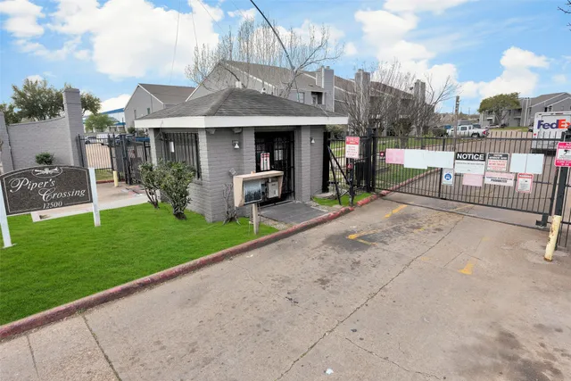 $750 | 12500 Sandpiper Drive, Unit 186, Houston, TX 77035