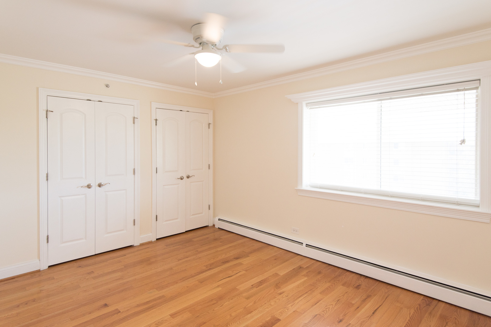 2206 South Goebbert Road, Unit 404 Arlington Heights, IL 60005 - Photo 12 of 19