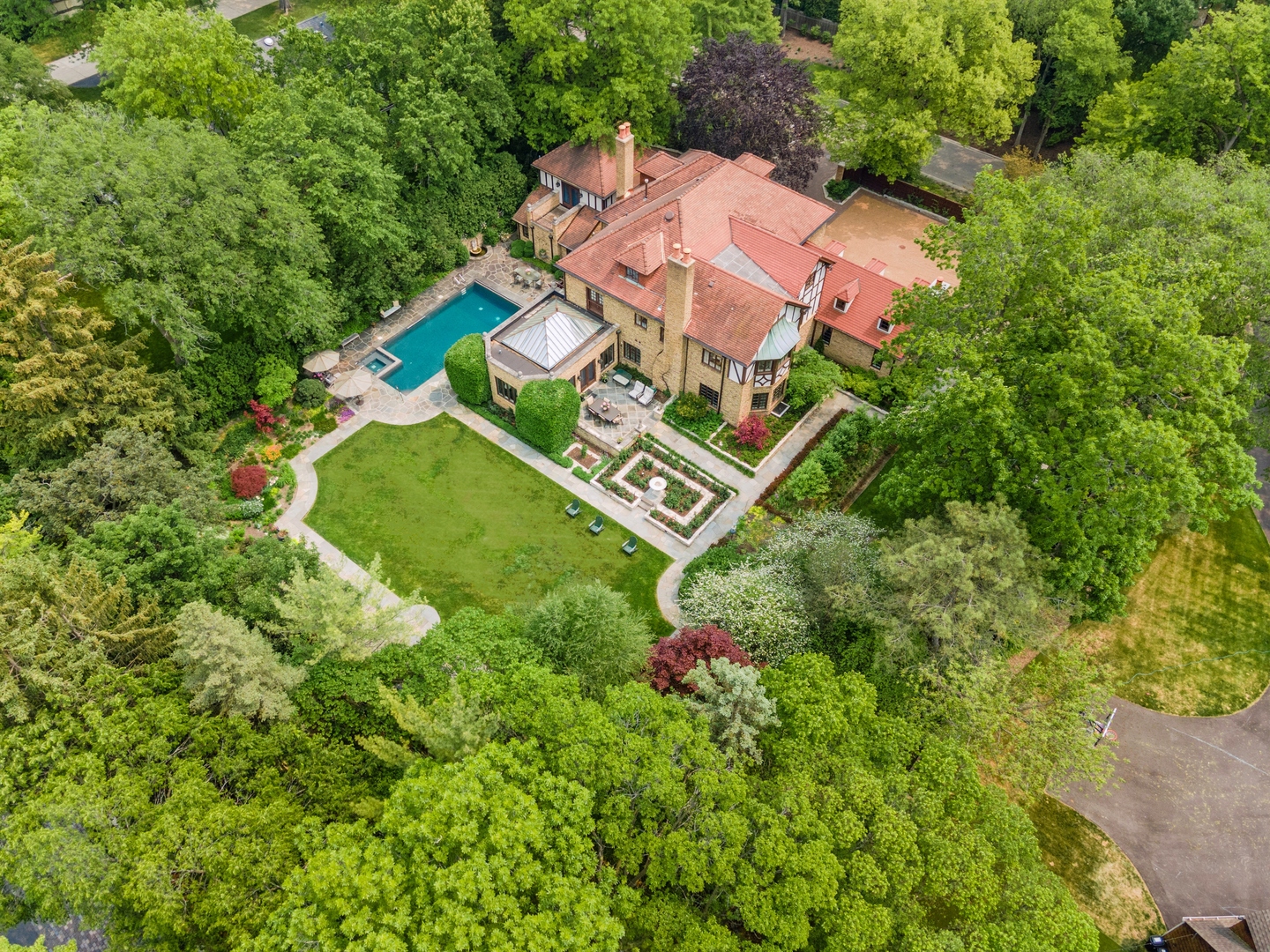270 Birch Street Winnetka, IL 60093 - Photo 59 of 66 an aerial view of a house with garden space and street view