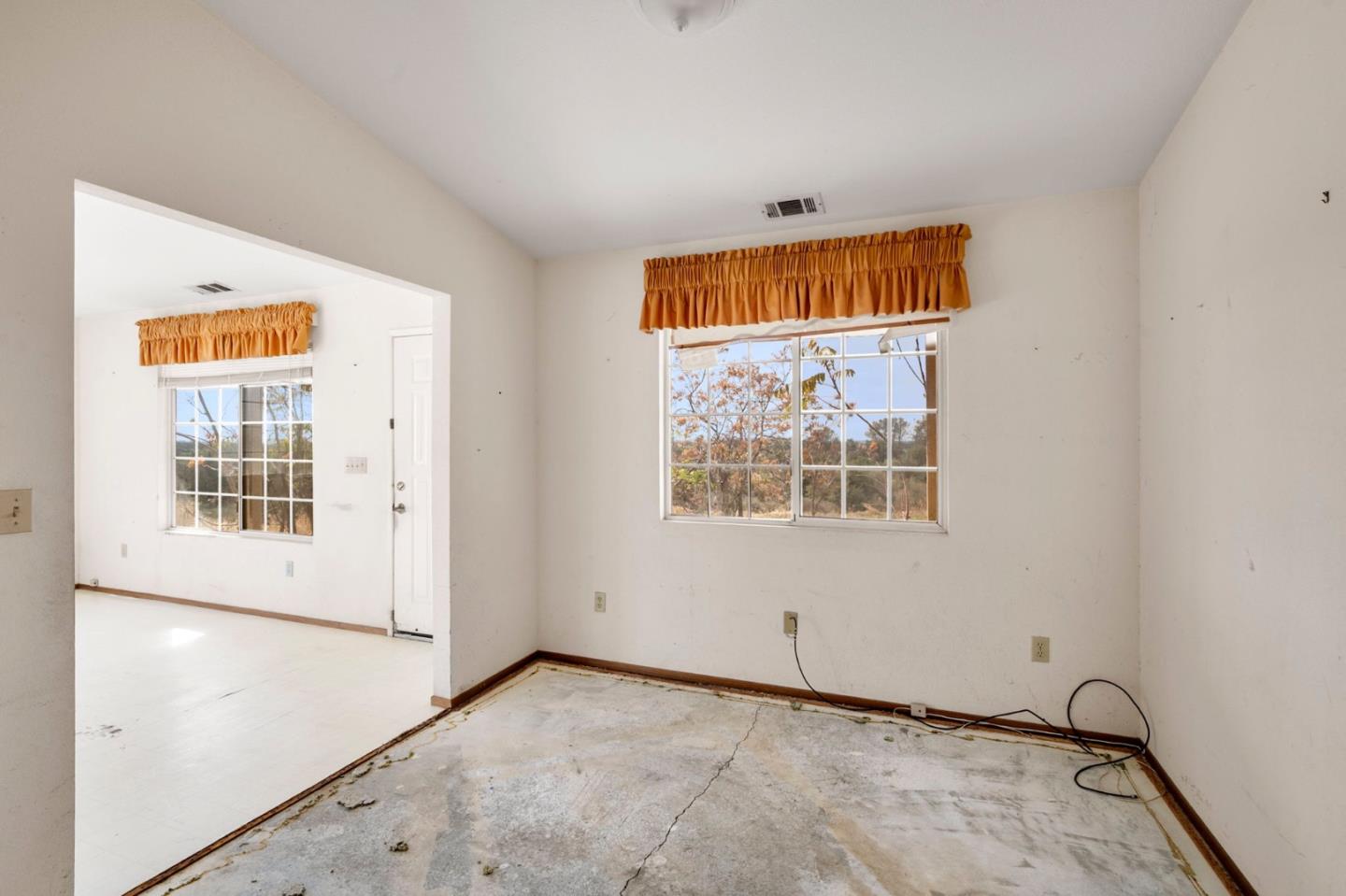 4505 4x Ranch Road Burson, CA 95225 - Photo 15 of 53