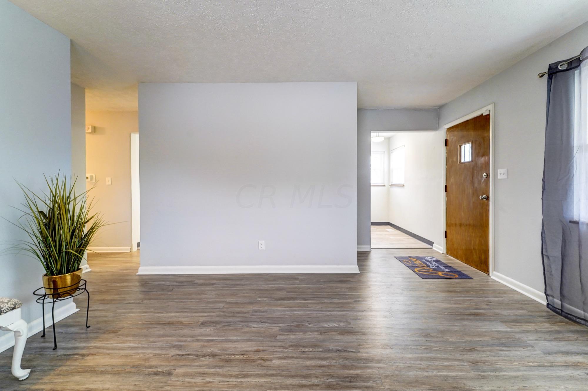 905 Reeb Avenue Columbus, OH 43207 - Photo 6 of 20