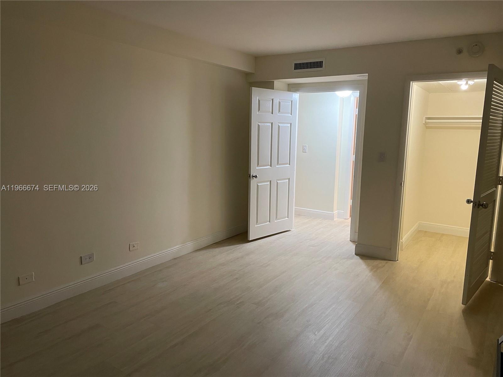 1500 Bay Road, Unit 1458S Miami Beach, FL 33139 - Photo 19 of 20