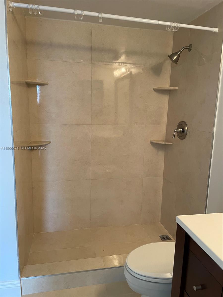 1500 Bay Road, Unit 1458S Miami Beach, FL 33139 - Photo 5 of 20