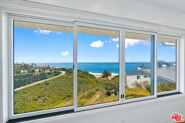 a view of sky from window