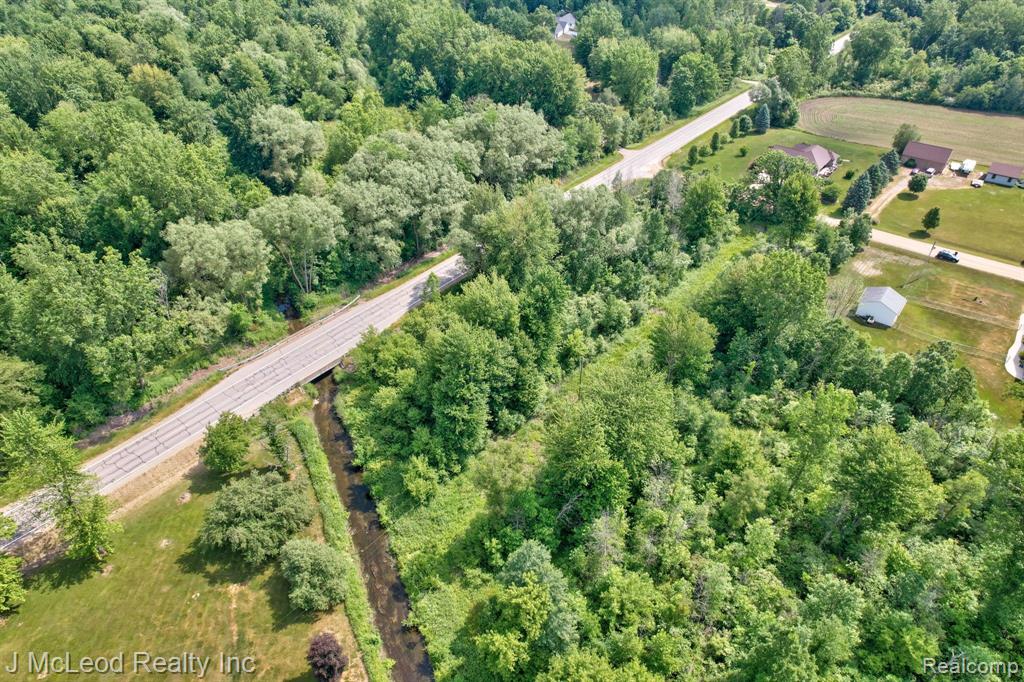 0330 Birch Run Road Millington, MI 48746 - Photo 20 of 34
