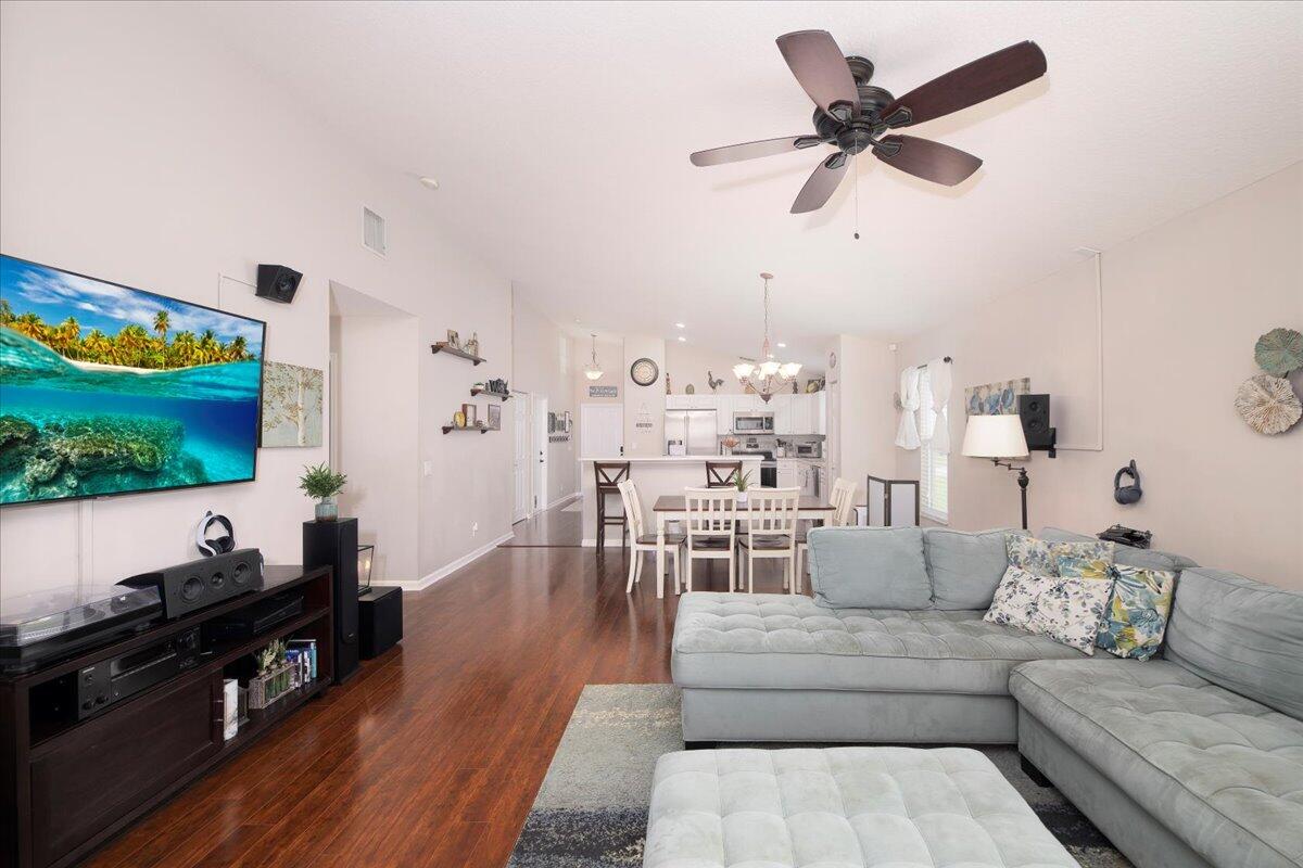 2815 Southwest Regal Terrace Stuart, FL 34997 - Photo 16 of 55 29-Image28