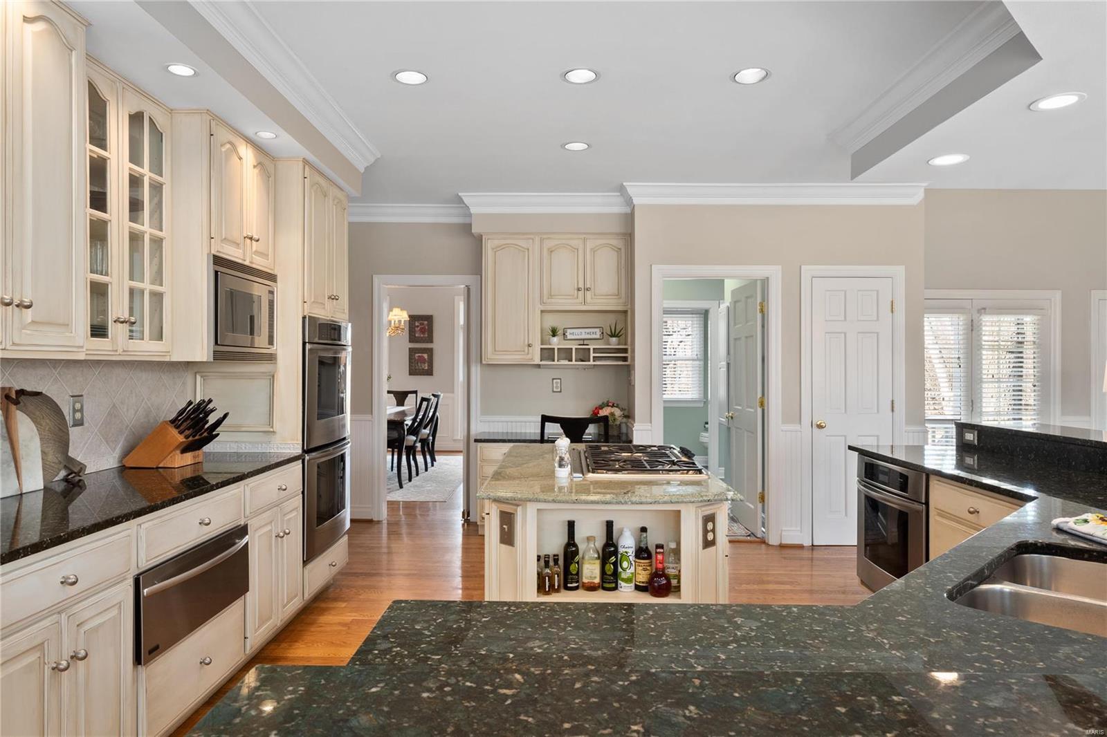 1440 Topping Road Town and Country, MO 63131 - Photo 15 of 56 Gallery Image 15