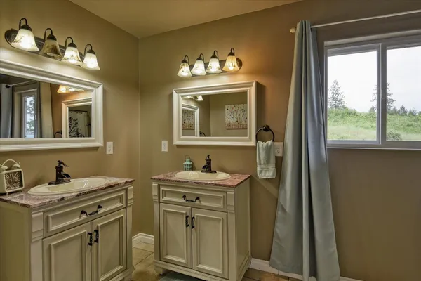 $875,000 | 419 Highway 395, Colville, WA 99114