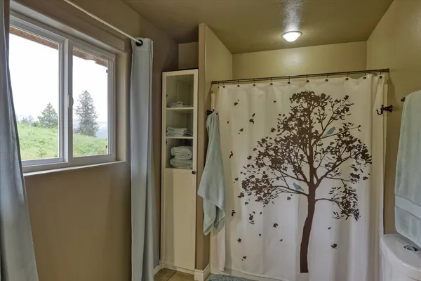 $875,000 | 419 Highway 395, Colville, WA 99114