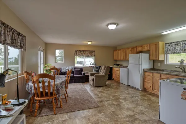 $875,000 | 419 Highway 395, Colville, WA 99114