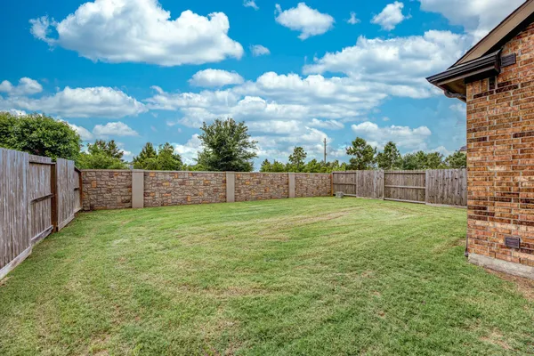 $2,550 | 29163 Marina Point Lane, Fulshear, TX 77441