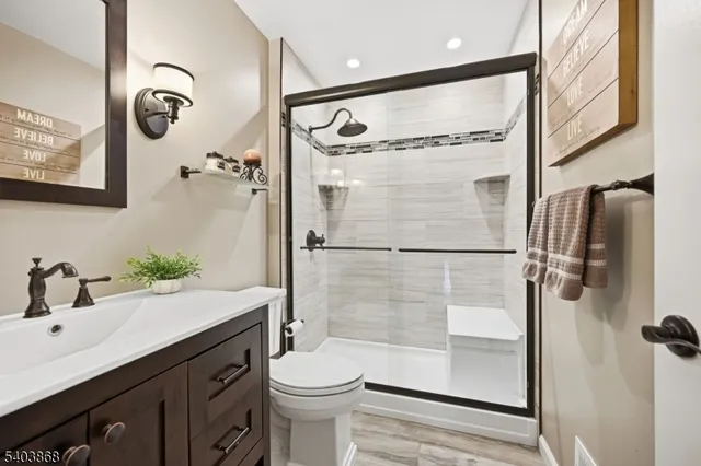 $489,900 | 3811 Melville Court, Mahwah, NJ 07430