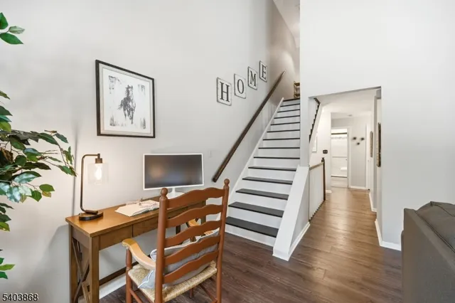 $489,900 | 3811 Melville Court, Mahwah, NJ 07430