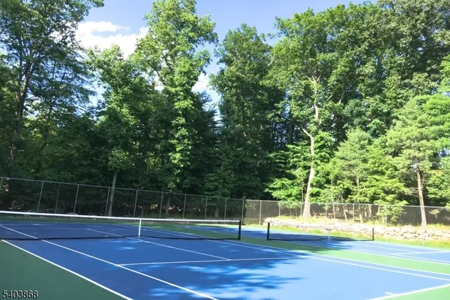 $489,900 | 3811 Melville Court, Mahwah, NJ 07430