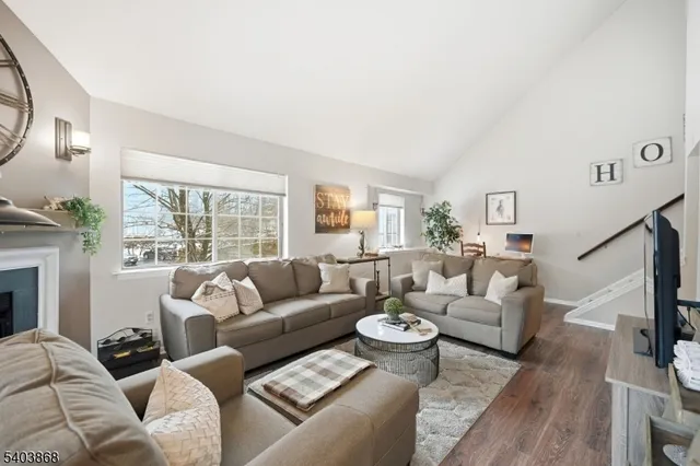 $489,900 | 3811 Melville Court, Mahwah, NJ 07430