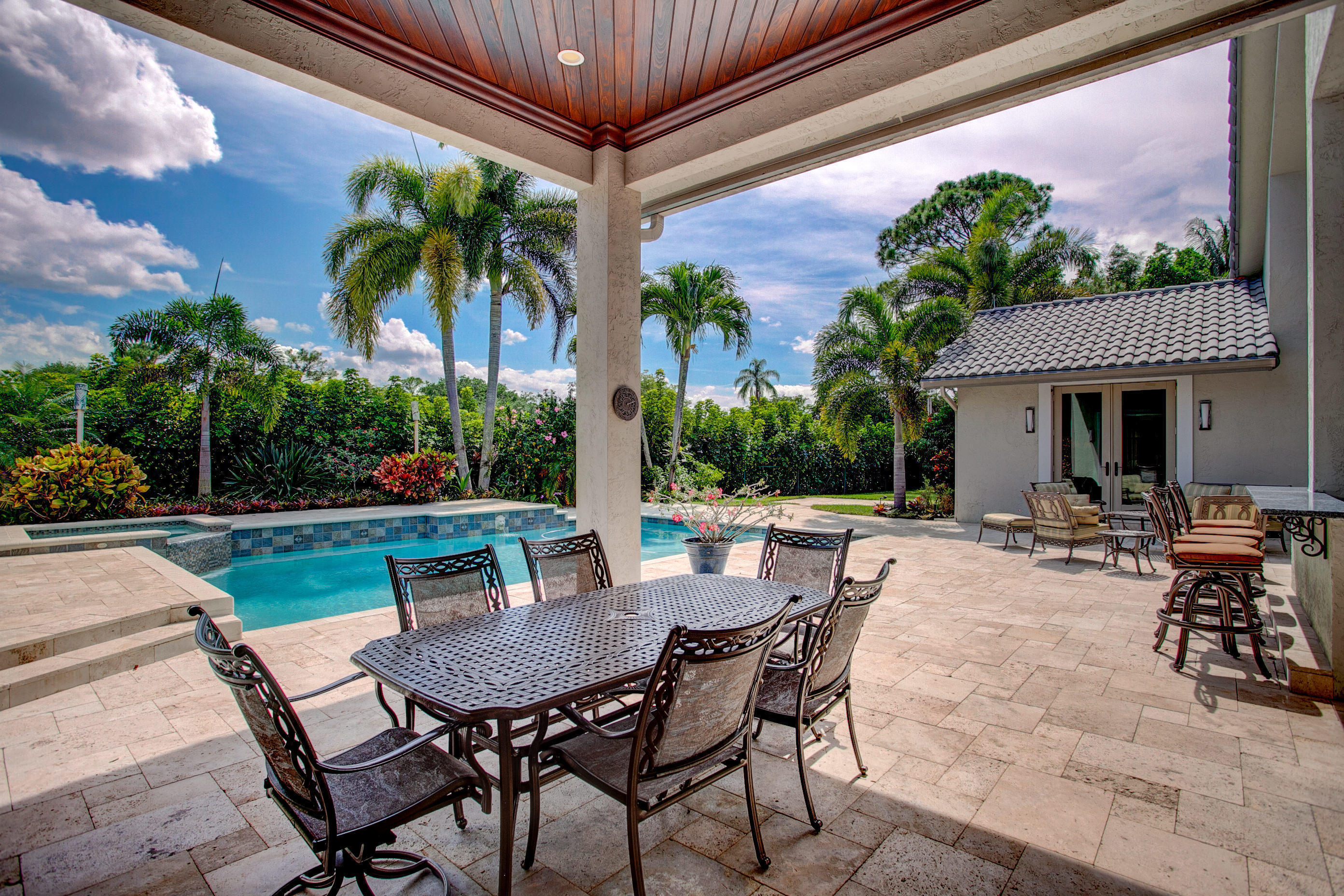 3010 Andrews Place Boca Raton, FL 33434 - Photo 51 of 80 72_interiors done (117 of 128)