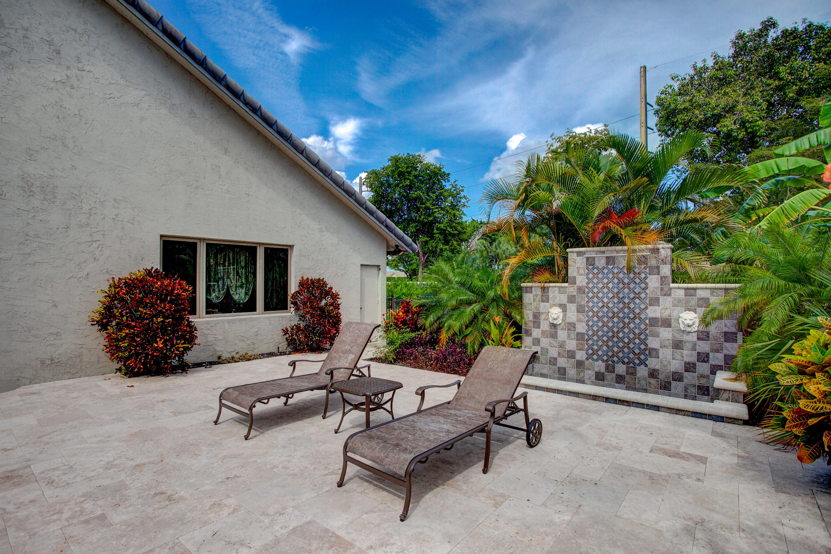3010 Andrews Place Boca Raton, FL 33434 - Photo 58 of 80 80_interiors done (125 of 128)