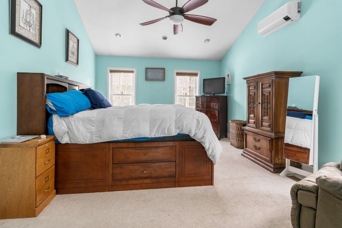 215 Felters Road Binghamton, NY 13903 - Photo 18 of 38