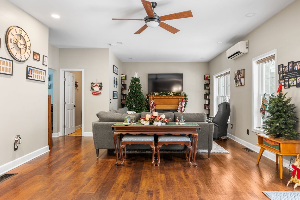 215 Felters Road Binghamton, NY 13903 - Photo 5 of 38