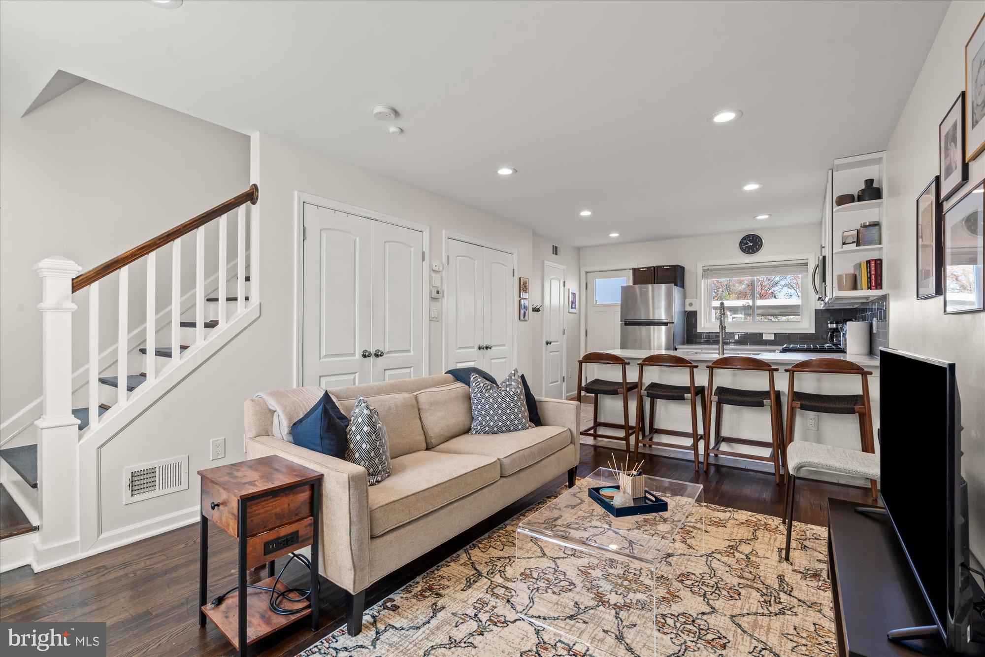 134 35th Street Northeast Washington, DC 20019 - Photo 4 of 31