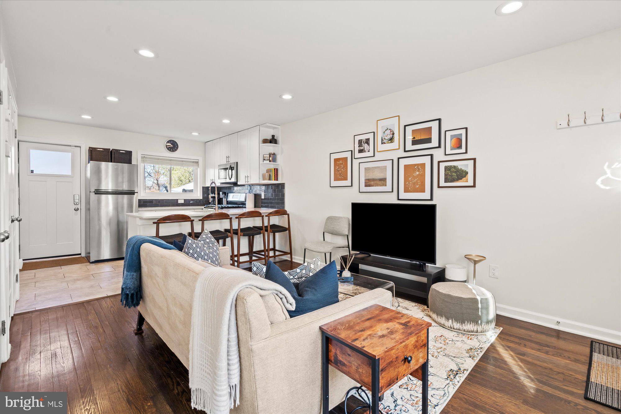 134 35th Street Northeast Washington, DC 20019 - Photo 6 of 31