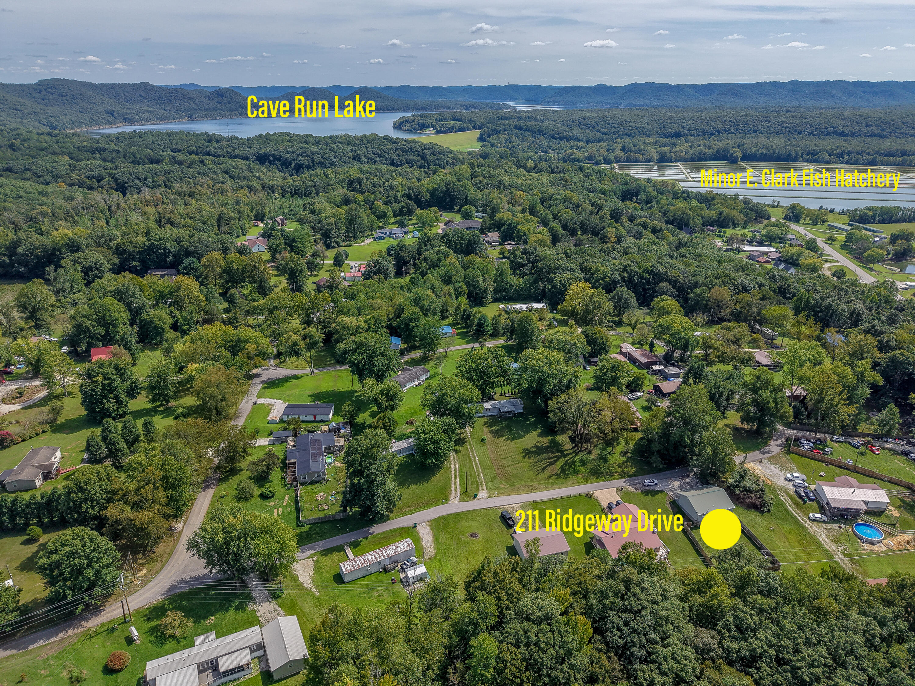 211 Ridgeway Drive Morehead, KY 40351 - Photo 33 of 36 DJI_20260914143229_0076_Dgraphic