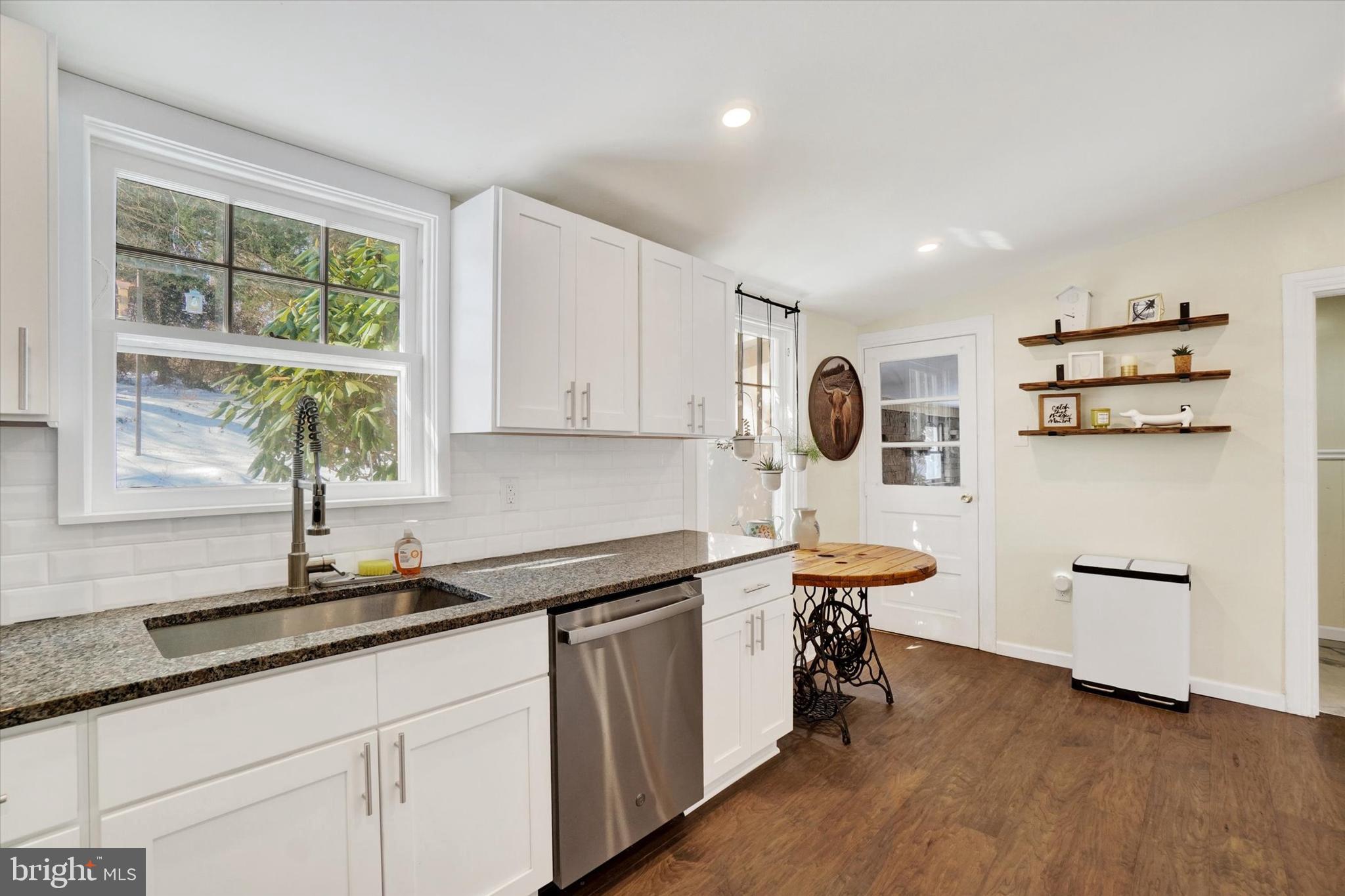 1635 Conewago Creek Road Manchester, PA 17345 - Photo 8 of 26