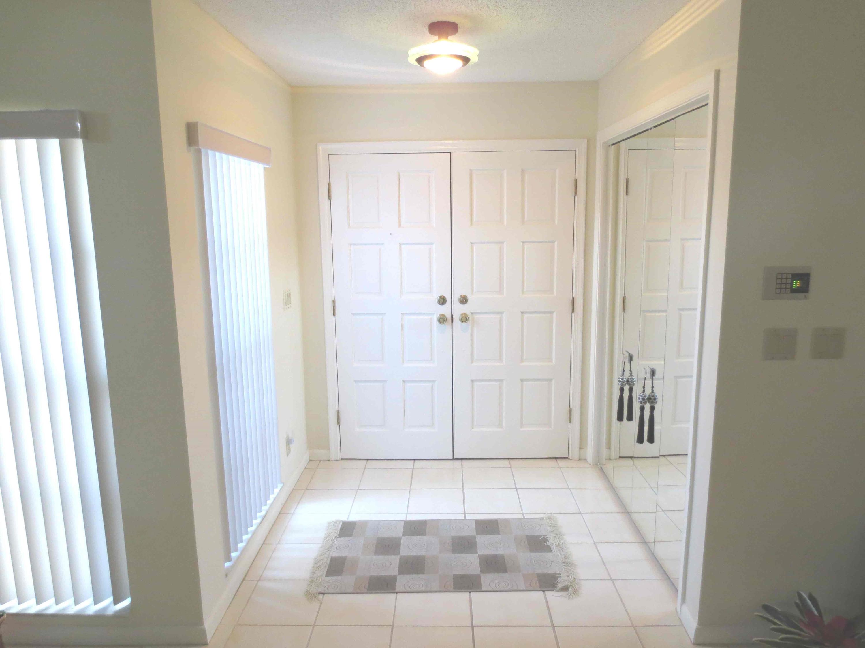 8980 Old Pine Way Boca Raton, FL 33433 - Photo 4 of 17 DOUBLE DOOR FOYER