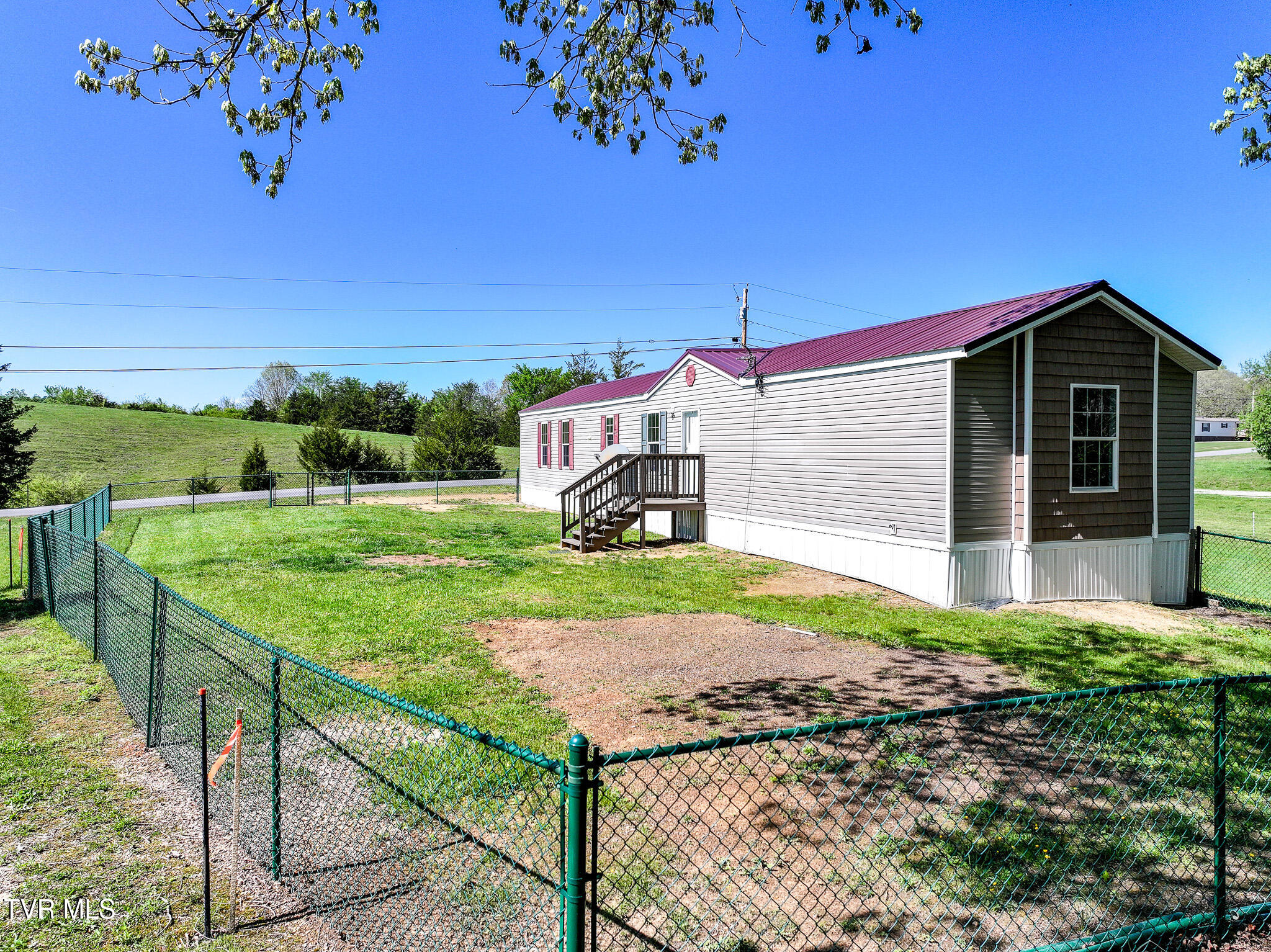 1540 Luther Memorial Road Parrottsville, TN 37843 - Photo 37 of 57 32