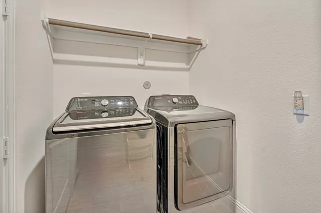 $3,000 | 17702 East Sea Rosemary Court East, Conroe, TX 77385