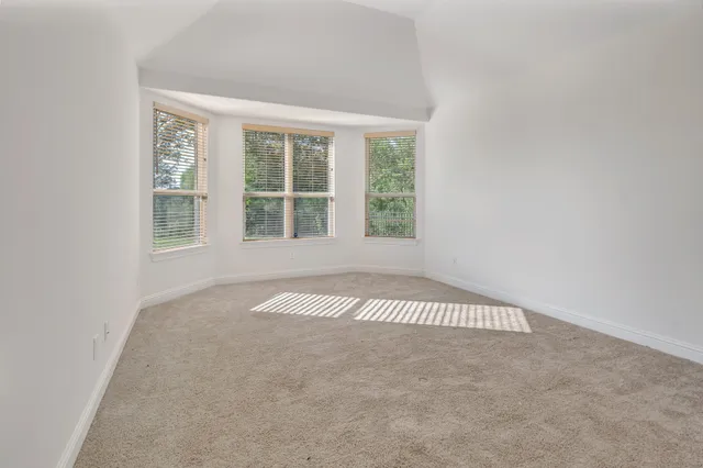 $3,200 | 17702 East Sea Rosemary Court East, Conroe, TX 77385