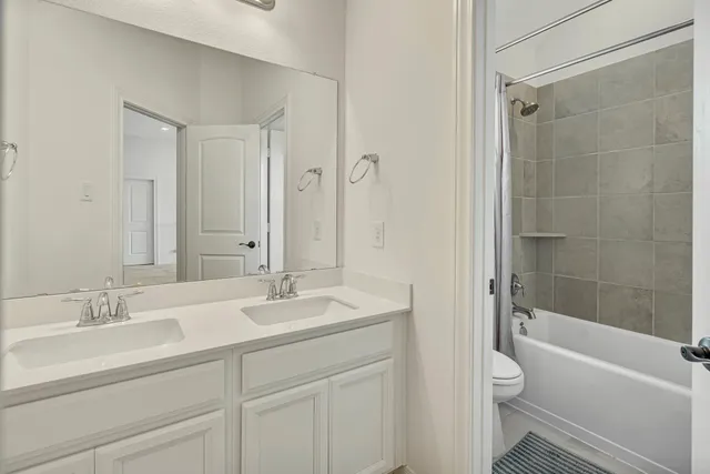 $3,000 | 17702 East Sea Rosemary Court East, Conroe, TX 77385