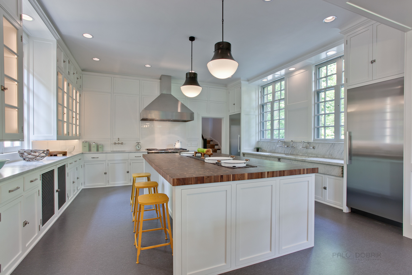 111 Moffett Road Lake Bluff, IL 60044 - Photo 23 of 51 a kitchen with a stove and a sink