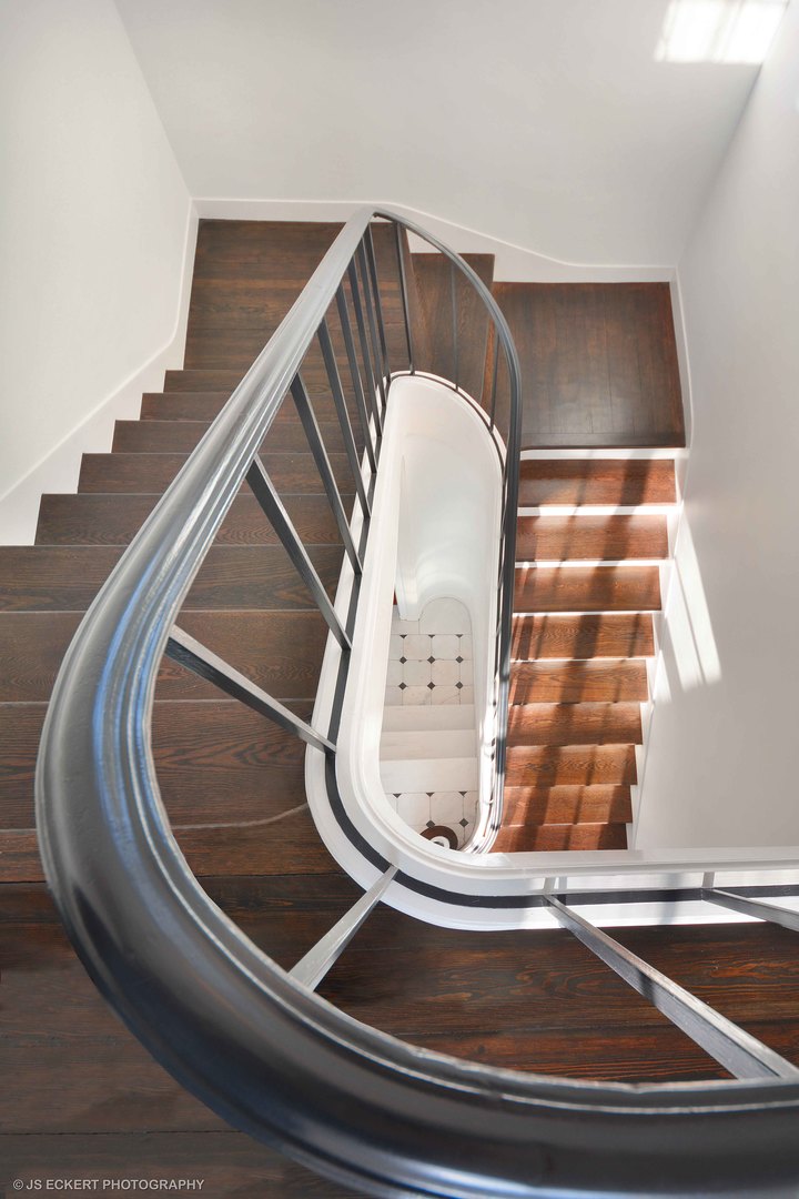 111 Moffett Road Lake Bluff, IL 60044 - Photo 30 of 51 a view of entryway