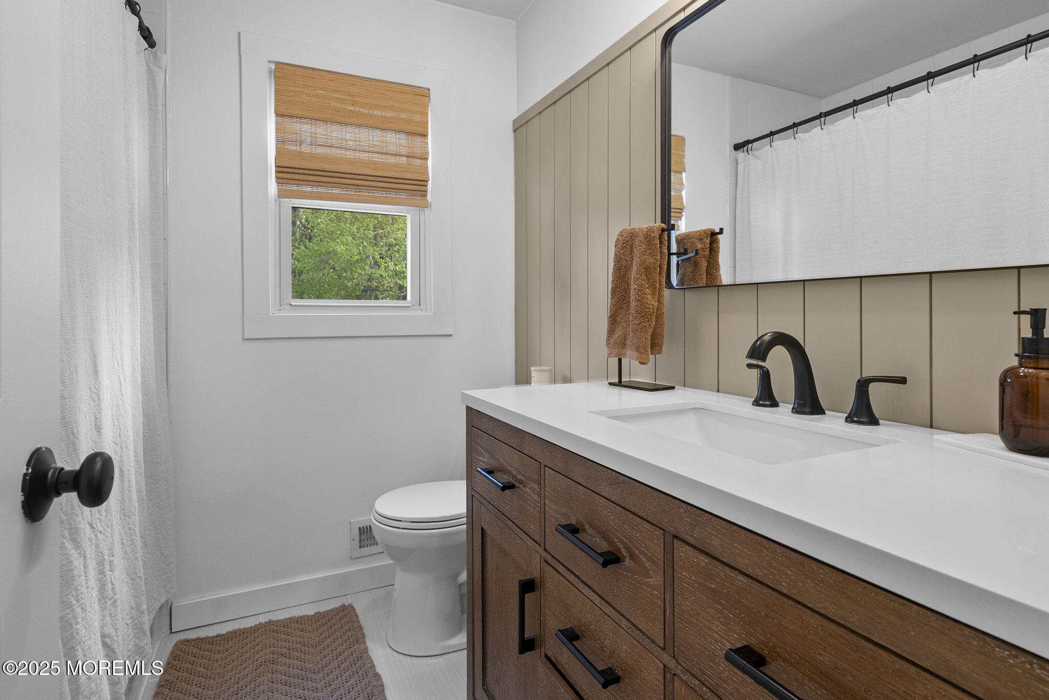 113 Darien Road Howell, NJ 07731 - Photo 42 of 51 18-web-or-mls-DSC07508