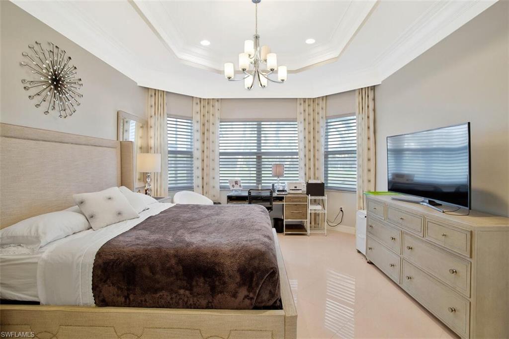 13517 Mandarin Circle Naples, FL 34109 - Photo 12 of 32